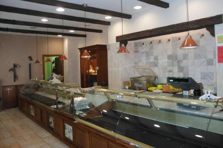 Local comercial en alquiler en Ontinyent, Sant Josep photo 0