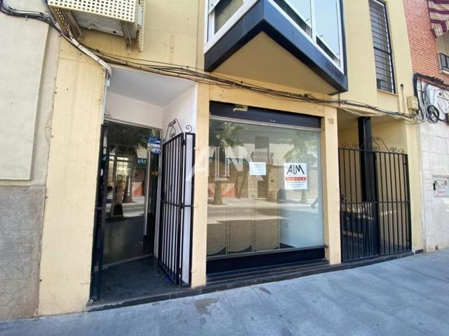 Local comercial en alquiler en Manzanares, Centro photo 0