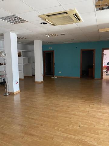 Local comercial en alquiler en Torrent, Mas del jutge photo 0