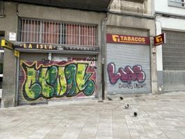 Local comercial en alquiler en Pamplona photo 0