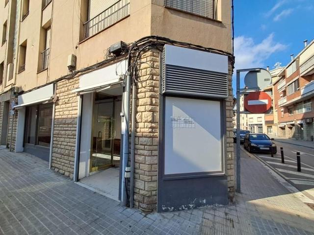 Local comercial en alquiler en Igualada, Poble Sec photo 0