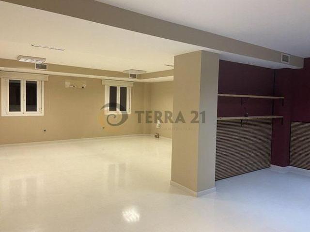 Oficina en alquiler en Jaén, Bulevar photo 0