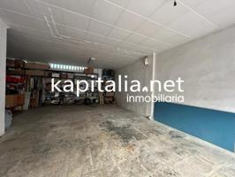 Local comercial en alquiler en Agullent, Agullent photo 0