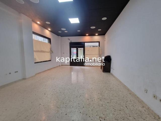 Local comercial en alquiler en Ontinyent, Centro photo 0