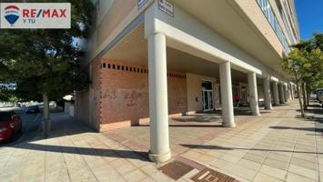 Oficina en alquiler en Zaragoza, Valdespartera photo 0