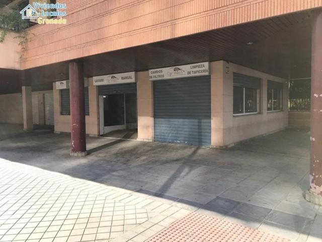 Local comercial en alquiler en Granada, Neptuno photo 0
