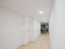 Local comercial en alquiler en Vic photo 0