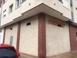 Local comercial en alquiler en Logroño, Portillejo photo 0