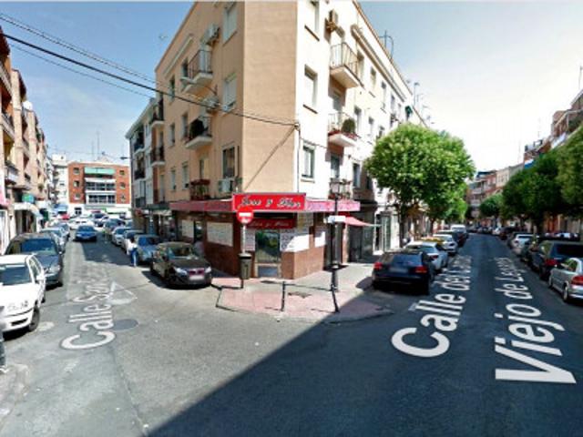 Local comercial en alquiler en Madrid, Carabanchel - San Isidro photo 0