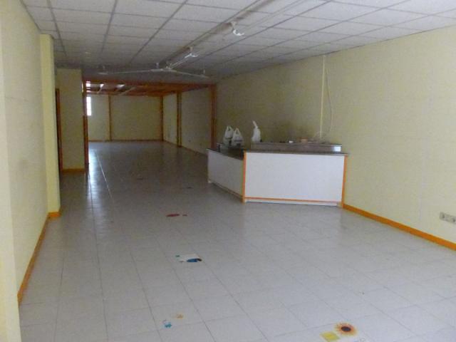 Local comercial en alquiler en Lugo, Antigua Residencia photo 0