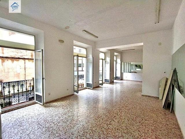 Local comercial en alquiler en Cáceres, Centro photo 0