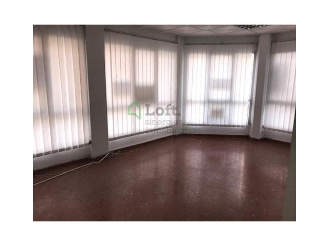 Oficina en alquiler en Badajoz photo 0