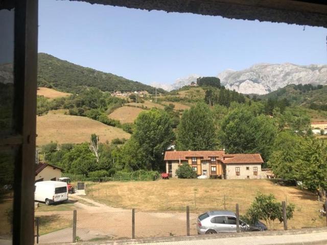 Casa en alquiler en Cillorigo de Liébana, Cabañes photo 0