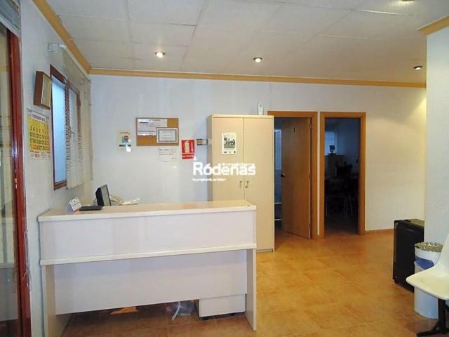 Local comercial en alquiler en Jumilla, CENTRO photo 0