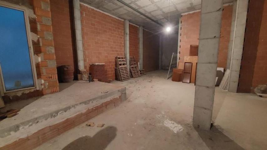 Local comercial en alquiler en Cieza, Avenida - De Italia photo 0