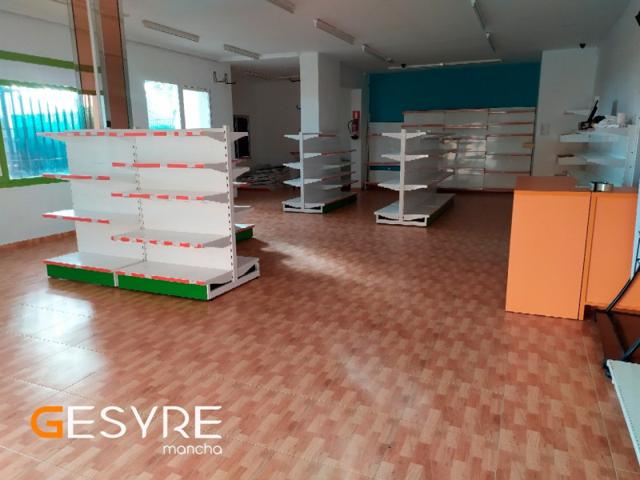 Local comercial en alquiler en Miguelturra, Miguelturra photo 0