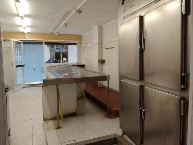 Local comercial en alquiler en Barcelona, El Putxet i Farró photo 0