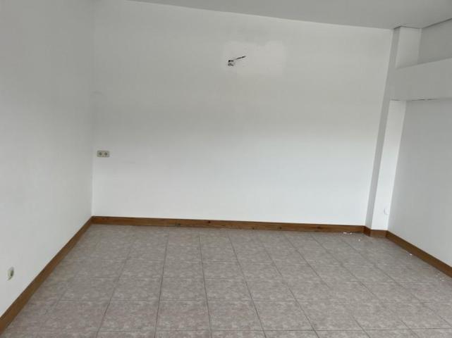 Oficina en alquiler en Irura, Irura photo 0