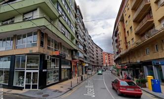 Local comercial en alquiler en Torrelavega, Centro photo 0