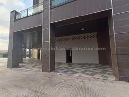 Local comercial en alquiler en Logroño, Los Lirios photo 0