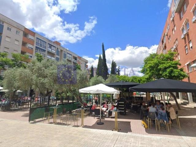 Local comercial en alquiler en Cáceres photo 0