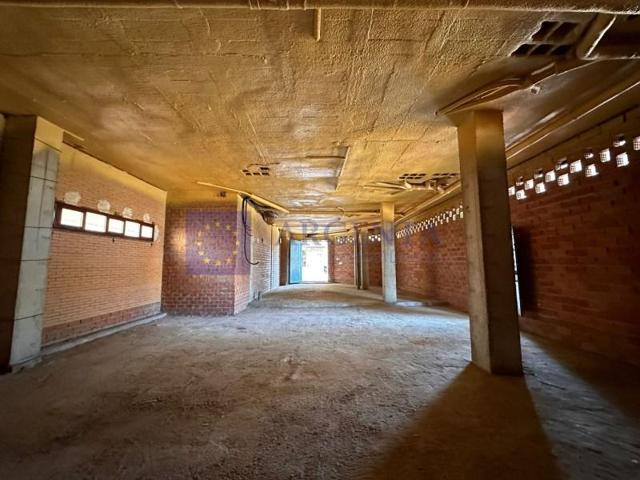 Local comercial en alquiler en Cáceres photo 0