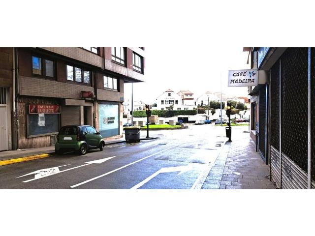 Local comercial en alquiler en A Coruña photo 0