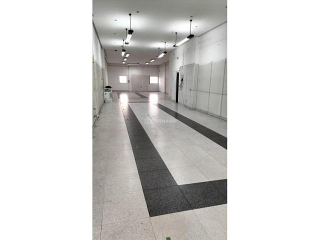 Local comercial en alquiler en Ourense photo 0