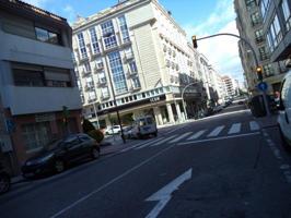 Local comercial en alquiler en Vigo, Hispanidade photo 0