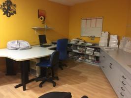 Local comercial en alquiler en Torrelavega, Centro photo 0