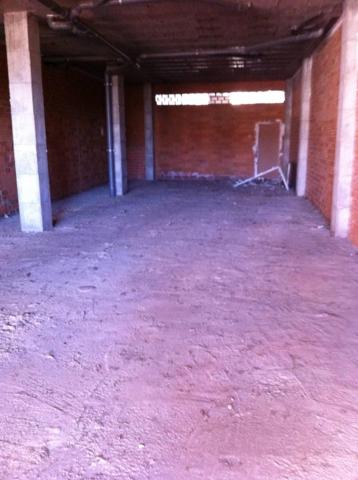 Local comercial en alquiler en Badajoz, Huerta Rosales photo 0