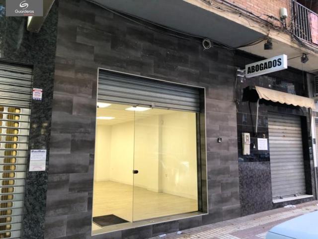 Local comercial en alquiler en Granada, Alminares photo 0