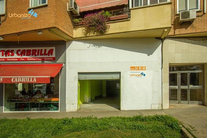 Local comercial en alquiler en Badajoz, Centro photo 0