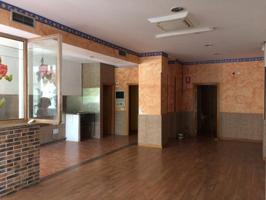 Local comercial en alquiler en Ponferrada, Centro photo 0