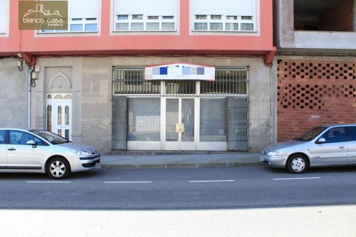 Local comercial en alquiler en Carballo, A MILAGROSA photo 0