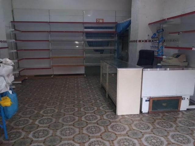 Local comercial en alquiler en Murcia, La Flota photo 0