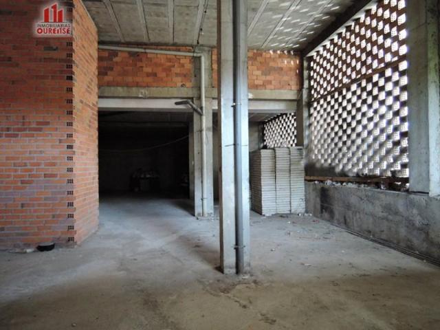 Local comercial en alquiler en Ourense, Valenza photo 0