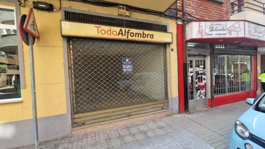 Local comercial en alquiler en Ponferrada, Centro photo 0