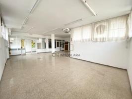 Local comercial en alquiler en Santa Margarida i els Monjos, 3 Pins photo 0