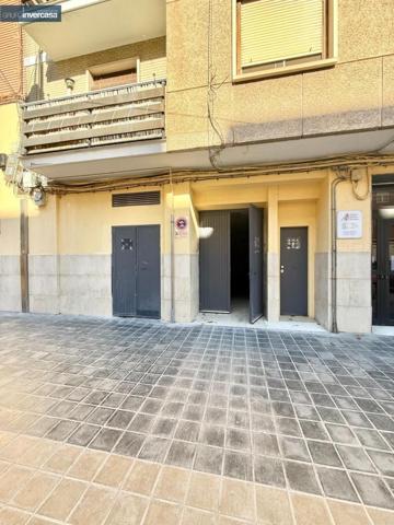 Local comercial en alquiler en Quart de Poblet, Ambulatorio photo 0