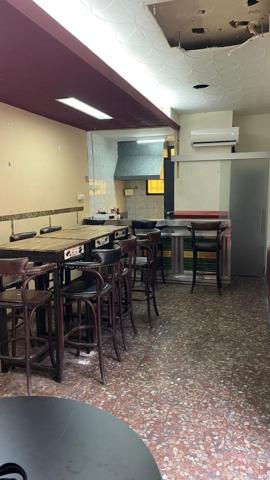 Local comercial en alquiler en Granada, Zaidin photo 0