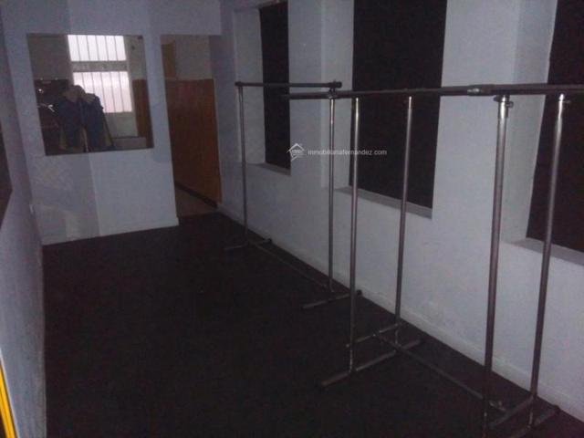 Local comercial en alquiler en Cáceres, PARTE ANTIGUA photo 0