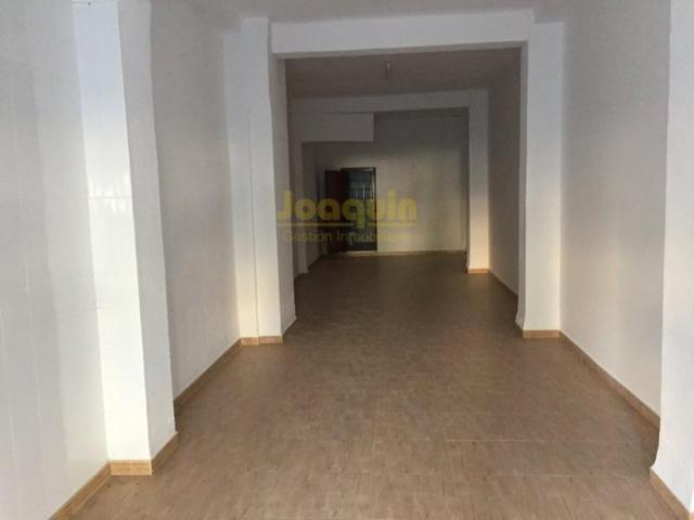 Oficina en alquiler en Córdoba, Carlos III photo 0