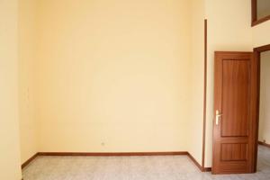 Oficina en alquiler en Humanes de Madrid, Gasolinera photo 0