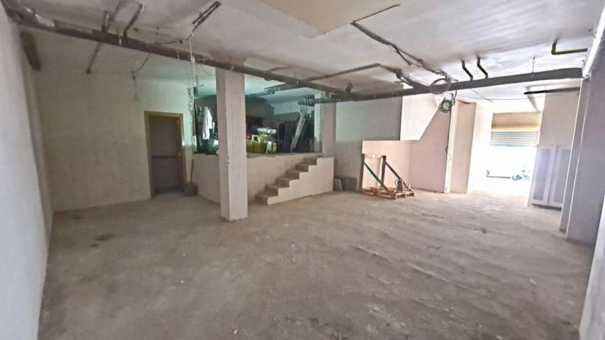 Local comercial en alquiler en Paterna, Campamento photo 0