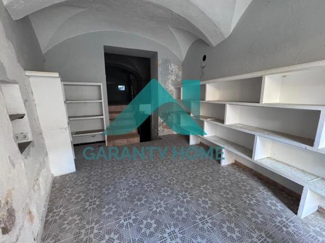 Local comercial en alquiler en Cáceres, Pintores photo 0