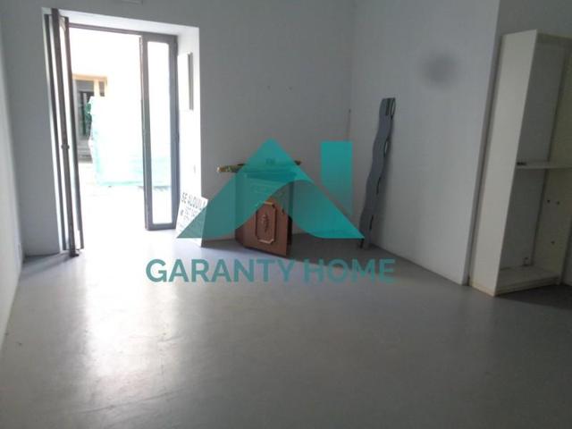 Local comercial en alquiler en Cáceres, Calle pizarro photo 0