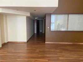 Local comercial en alquiler en Lalín photo 0