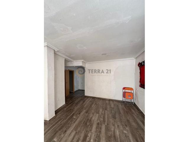 Local comercial en alquiler en Jaén photo 0