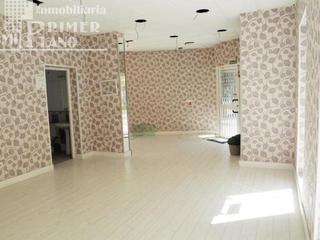 Local comercial en alquiler en Tomelloso, Centro photo 0